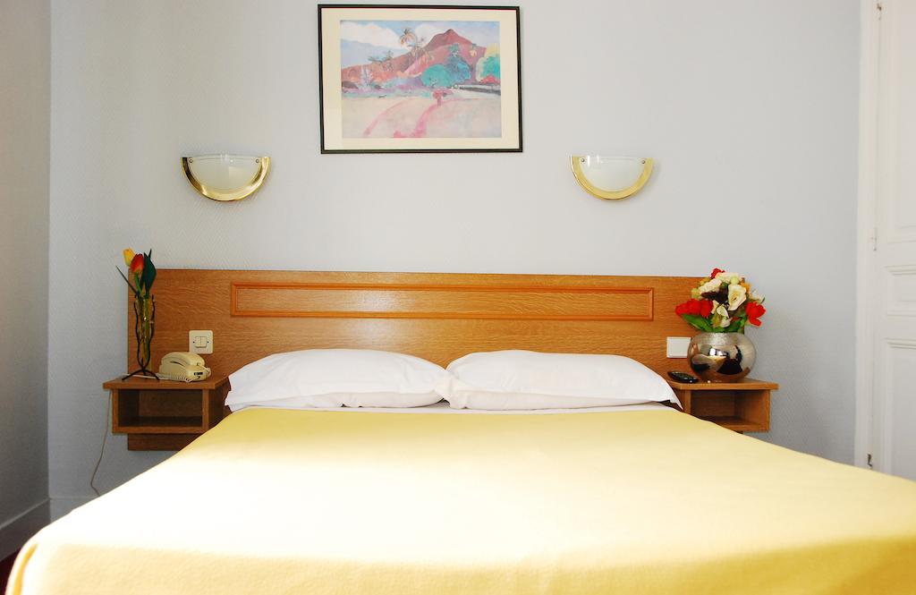 Hotel Cosy Monceau Paris Bagian luar foto